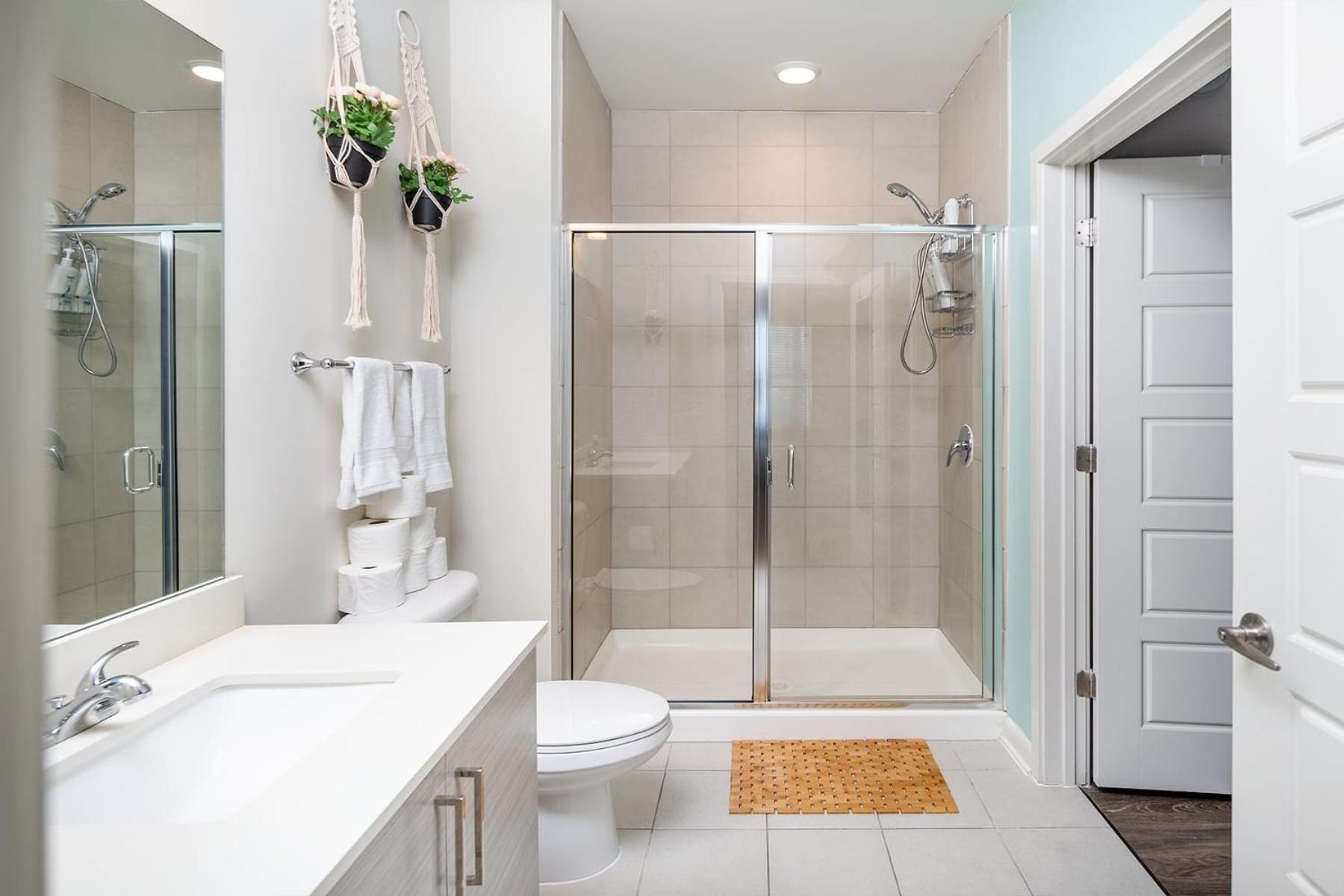 Uptown 4th Ward Luxury Year-round Pool Apartamento *